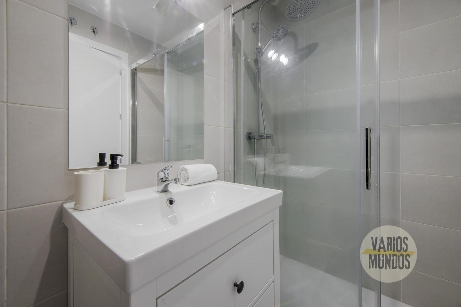מדריד Cool Apt Para 9Pax En Plena Plaza De Chueca מראה חיצוני תמונה